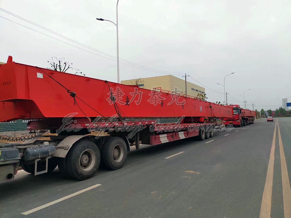 电动悬挂起重机